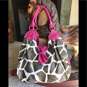 Beautiful purse by Dolce & Cabbana